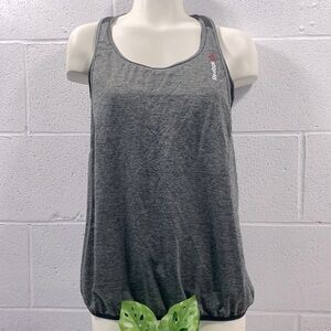 Reebok tanktop with build in padded bra​​​​​​​​​